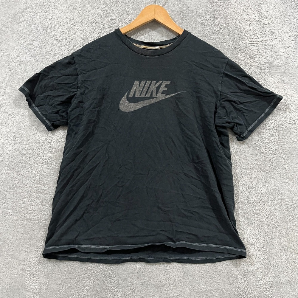 Nike‎ T Shirt Mens Medium Black Bold Swoosh Logo Short Sleeve Crew Neck Pullover